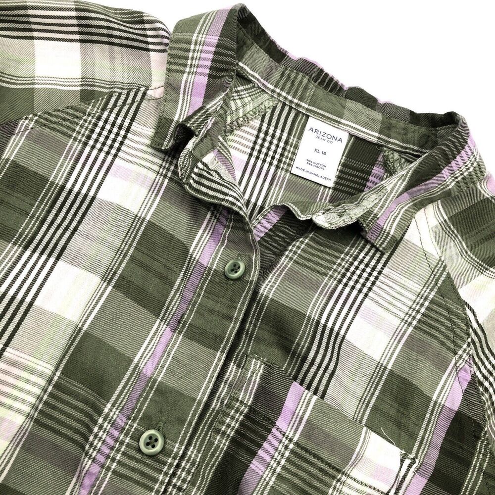 Arizona Jean Co. Womens Long Sleeve Button Up Shirt Green Plaid Asymmetrical Hem